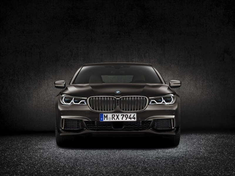 bmw-finally-gives-its-7-series-the-m-treatment-with-m760li-xdrive17