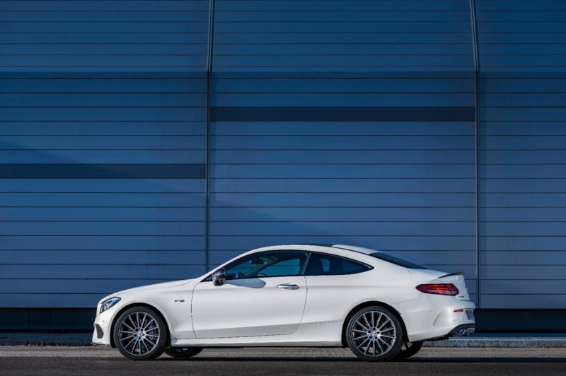 mercedes-amg-adds-c43-4matic-coupe-to-2017-lineup11