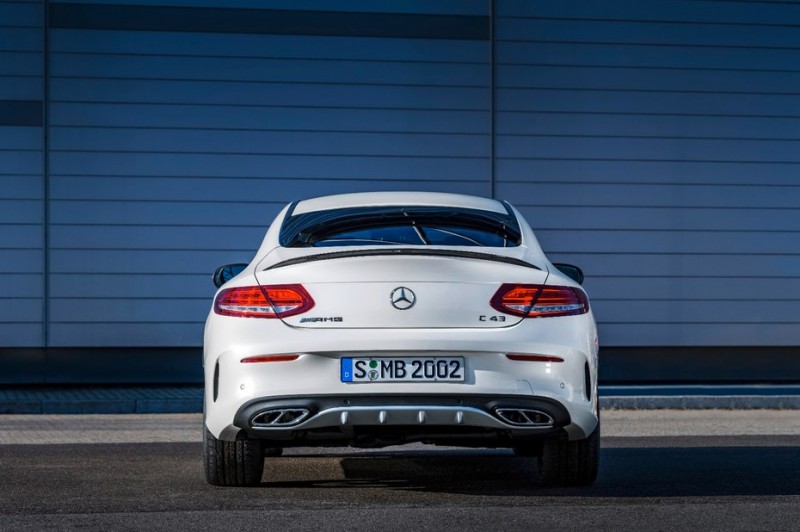 mercedes-amg-adds-c43-4matic-coupe-to-2017-lineup9