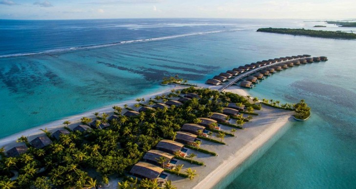 World’s First Solar-Powered Resort Opens in the Maldives