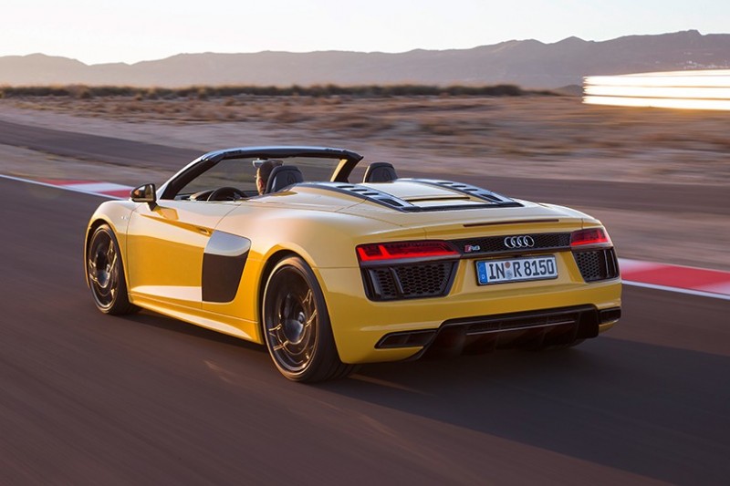 2017-audi-r8-spyder-unveiled-in-new-york4
