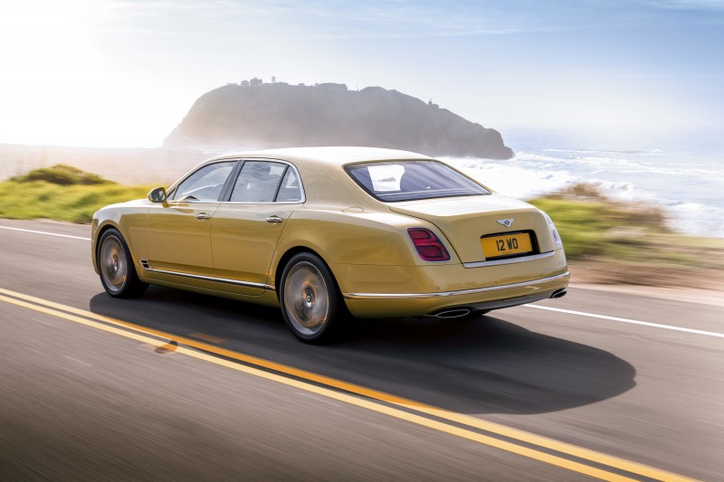 bentley-redesigns-the-mulsanne-and-mulsanne-speed-for-201714
