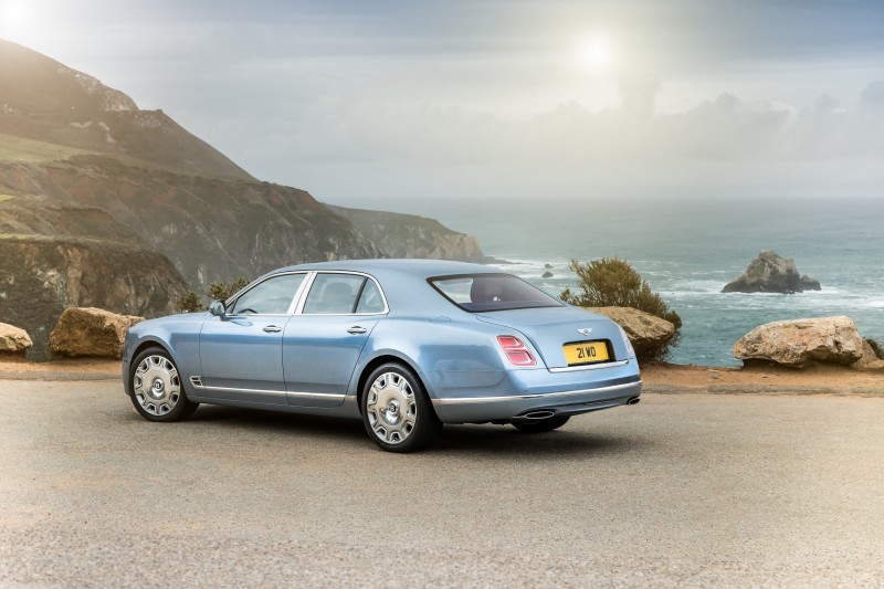 bentley-redesigns-the-mulsanne-and-mulsanne-speed-for-20172