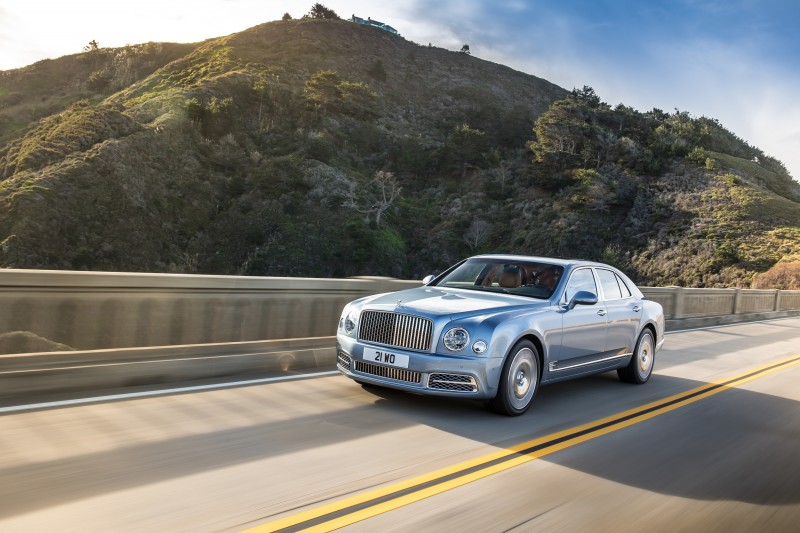 bentley-redesigns-the-mulsanne-and-mulsanne-speed-for-20173