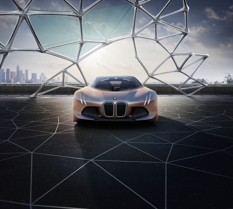 bmw-looks-to-the-distant-future-with-vision-next-10011