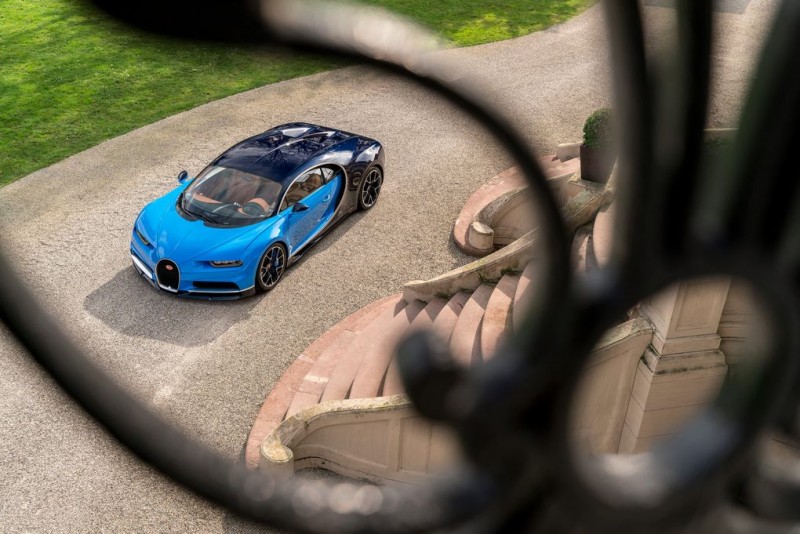 bugatti-finally-unveils-the-2-6-million-1500-horsepower-chiron-supercar14