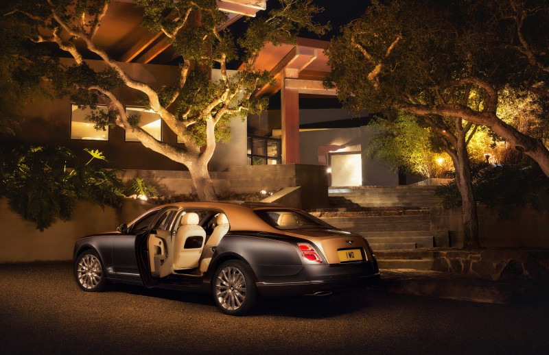 for-those-who-prefer-to-be-chauffeured-the-bentley-mulsanne-extended-wheelbase2