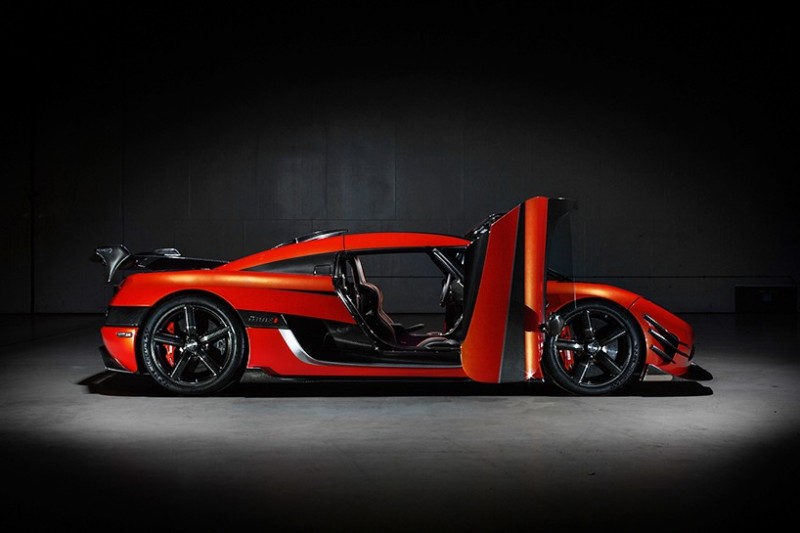 koenigsegg-ends-agera-production-with-three-final-edtion-supercars2