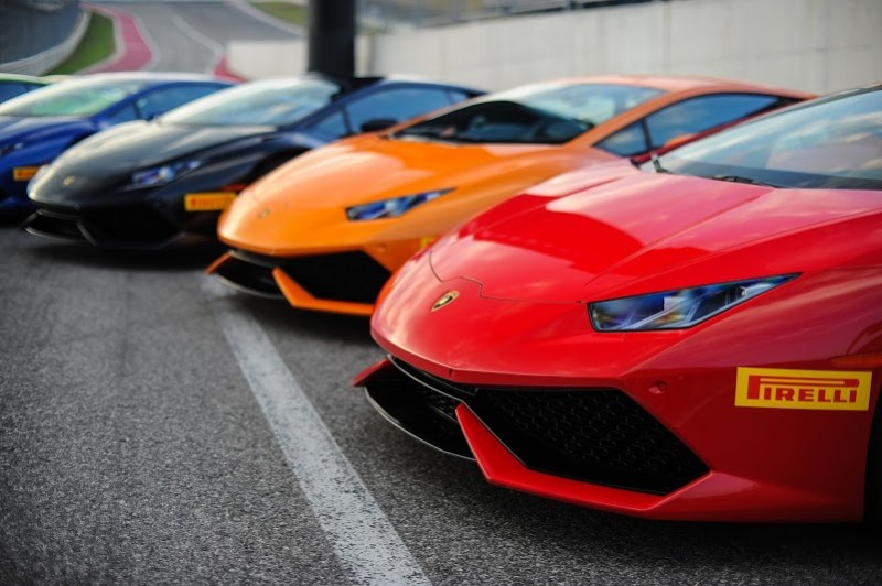 learn-how-to-tame-a-lamborghini-with-the-accademia-and-esperienza-programs27
