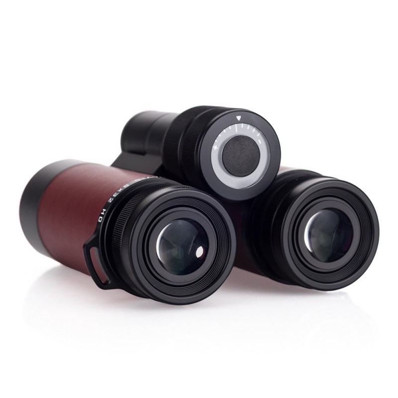 leica-and-hermes-create-limited-edition-ultravid-binoculars5