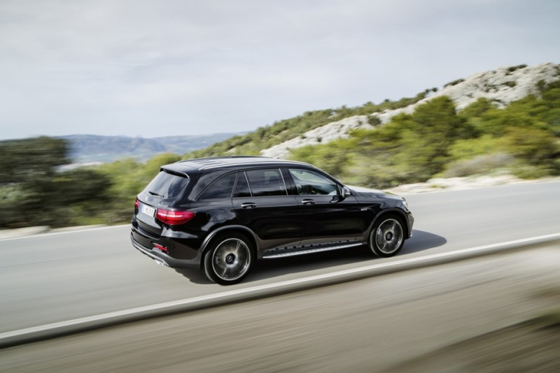 mercedes-amg-continues-quest-for-suv-market-domination-with-2017-glc435