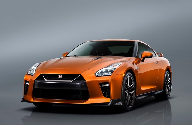 nissan-gt-r-gets-a-facelift-and-more-muscle-for-20171