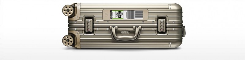 rimowas-electronic-luggage-tag-means-you-can-check-bags-from-home1