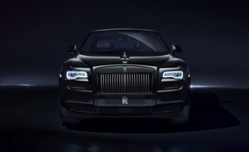 rolls-royce-targets-the-young-and-rich-with-black-badge-label11