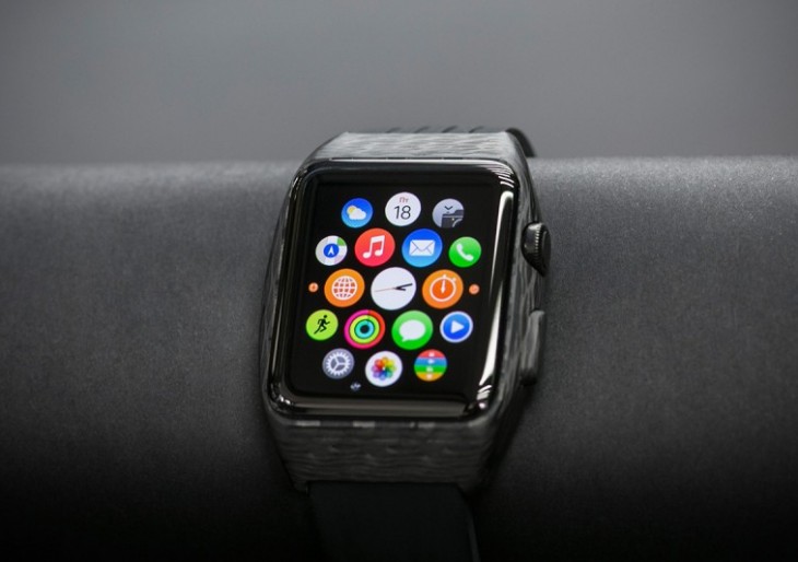 Carbon Fiber Apple Watch by Feld & Volk Atelier