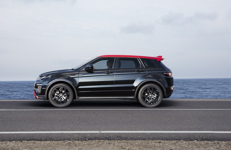land-rovers-best-selling-evoque-gets-a-refresh-for-201713