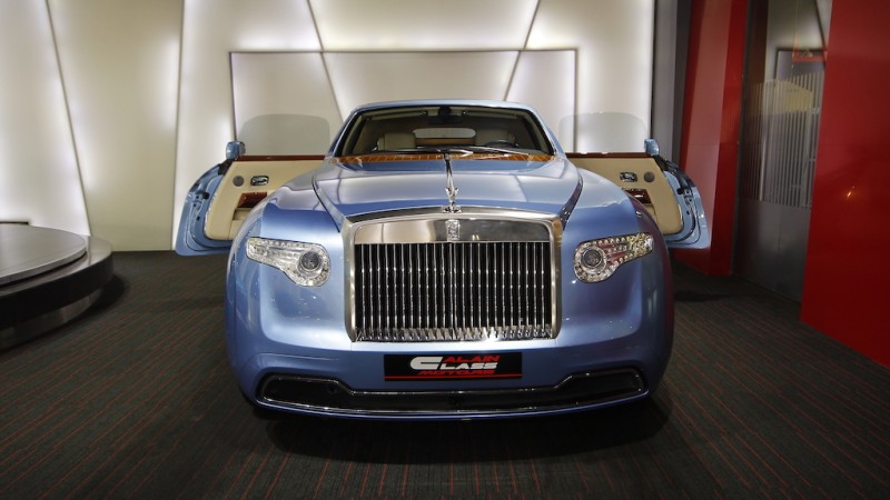 one-of-one-rolls-royce-hyperion-for-sale-for-1-9m7