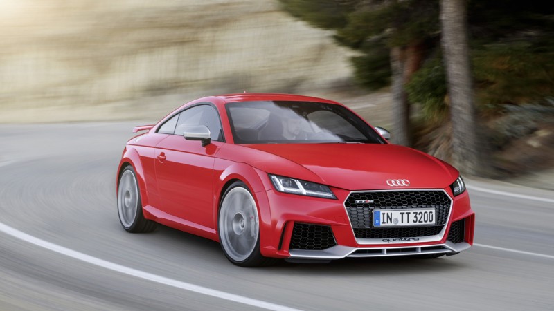 2017-audi-tt-rs-comes-with-400-horsepower-and-a-mean-look1