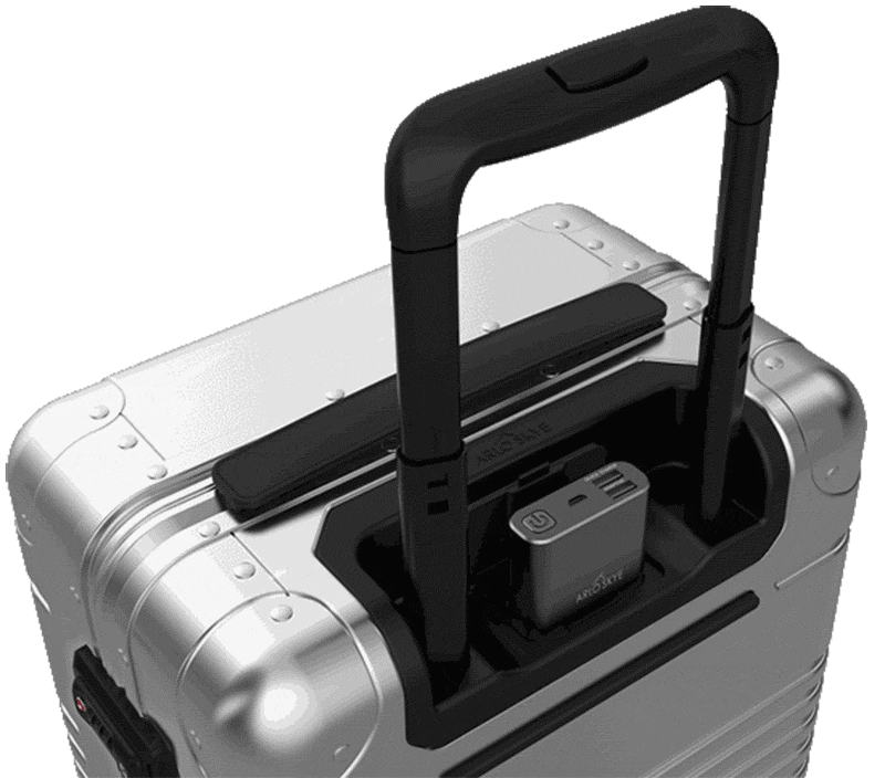 arlo-skye-introduces-carry-on-luggage-for-the-style-conscious4