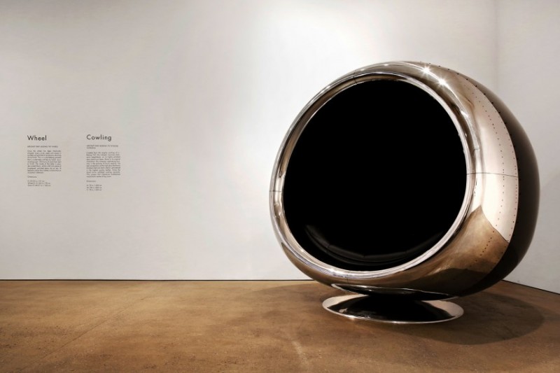 boeing-737-engine-cowling-turned-into-chair12