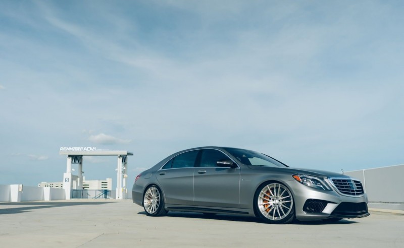 florida-based-tuner-renntech-transforms-the-s-class-into-a-powerful-beast2