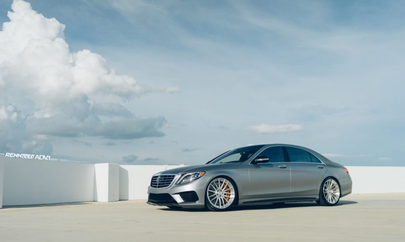 florida-based-tuner-renntech-transforms-the-s-class-into-a-powerful-beast3