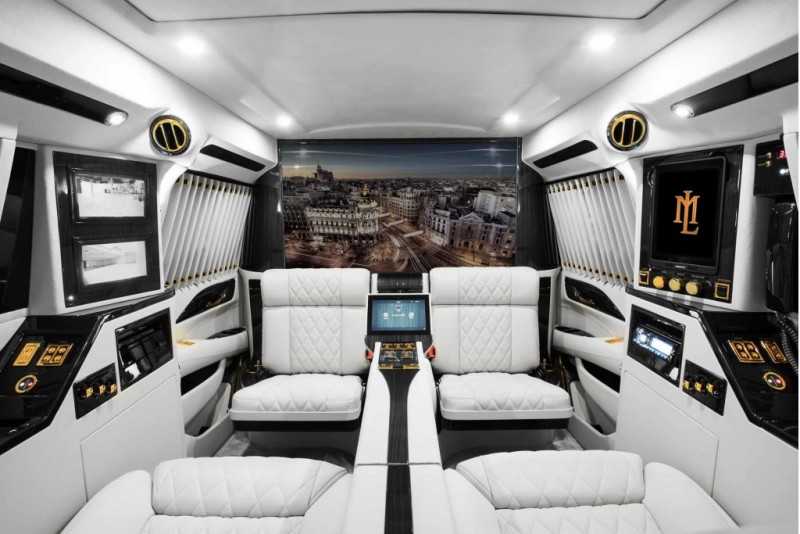 lexani-turns-the-2016-escalade-into-an-opulent-lounge6