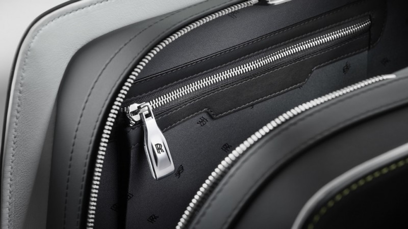 rolls-royce-unveils-six-piece-luggage-collection-priced-at-46k5