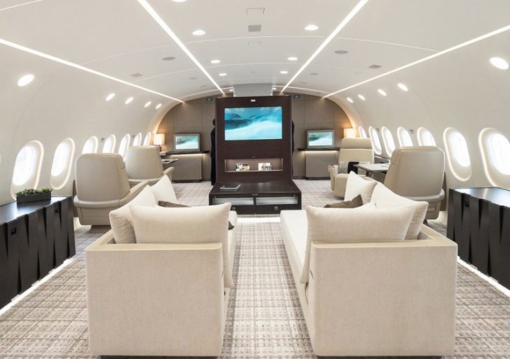 Billionaire Roman Abramovich’s Boeing 787-8 Dreamliner Is the Bee’s Knees; Price Tag New North of $250M