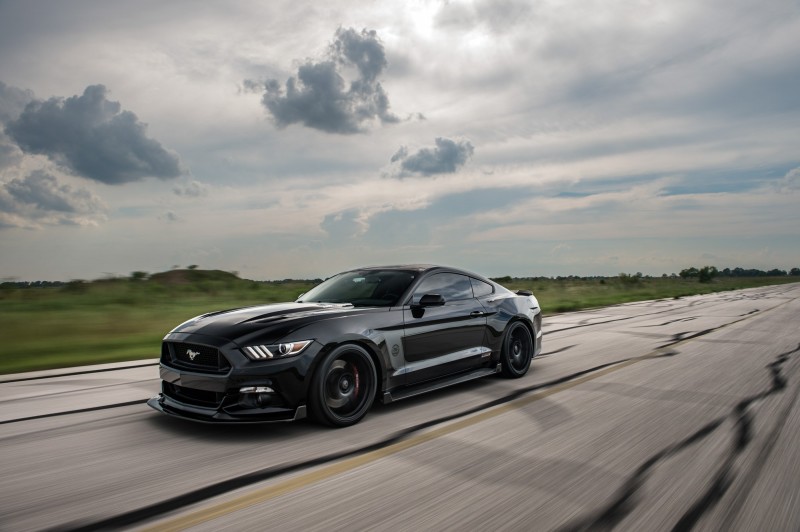 hennessey-celebrates-25-years-with-hpe800-mustang-gt10
