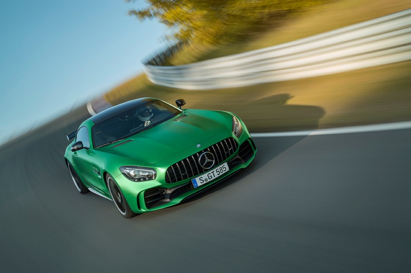 mercedesamg-unleashes-its-green-hell-gt-r-onto-the-world13