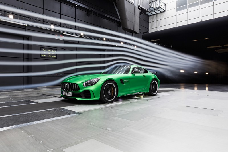 mercedesamg-unleashes-its-green-hell-gt-r-onto-the-world17