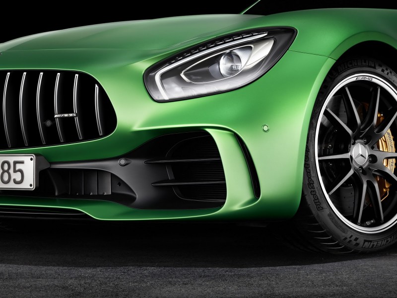 mercedesamg-unleashes-its-green-hell-gt-r-onto-the-world30