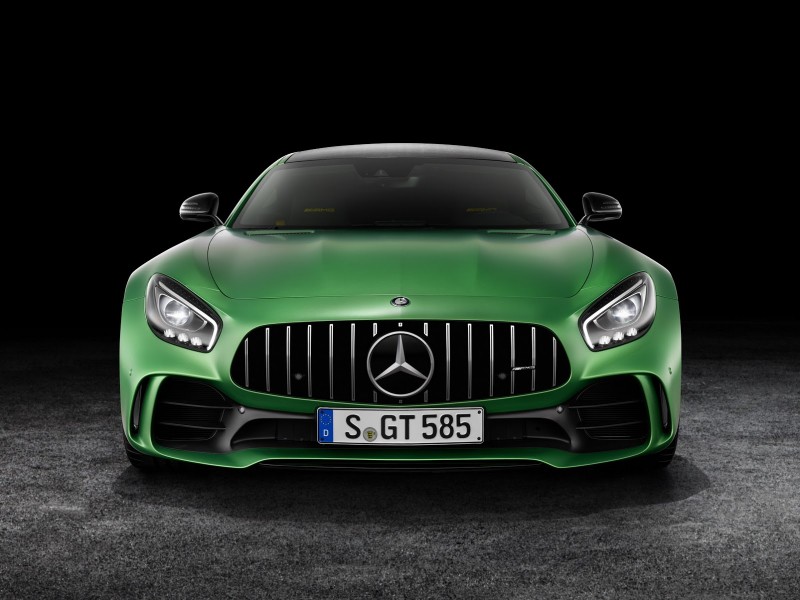 mercedesamg-unleashes-its-green-hell-gt-r-onto-the-world32