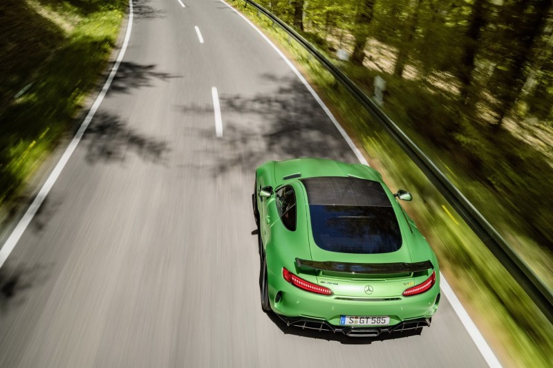 mercedesamg-unleashes-its-green-hell-gt-r-onto-the-world38