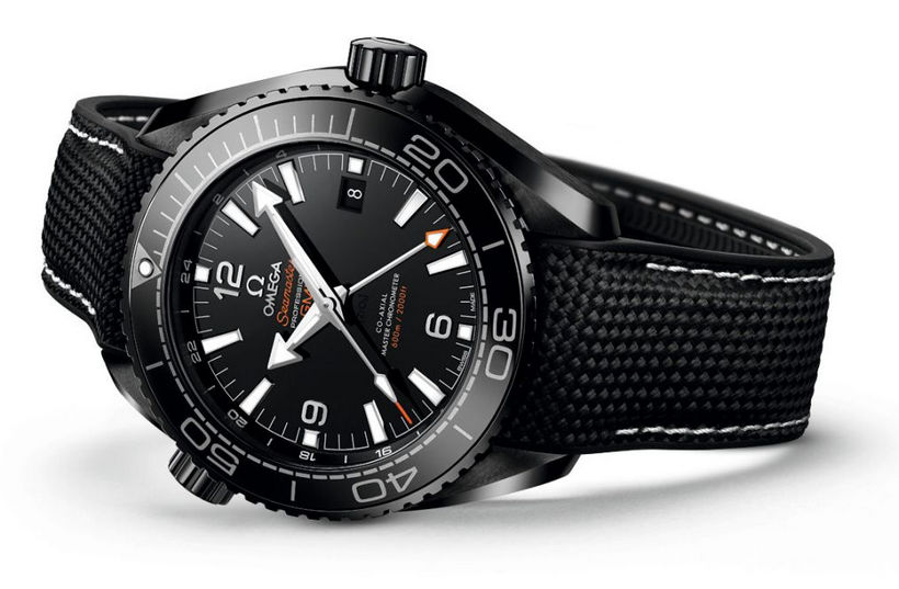 omegas-seamaster-planet-ocean-deep-black-watch-is-a-diving-workhorse5