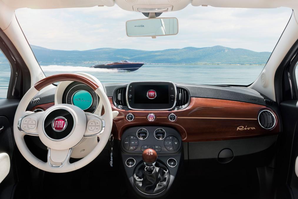 the-new-fiat-500-riva-edition-brings-the-sea-to-the-street8