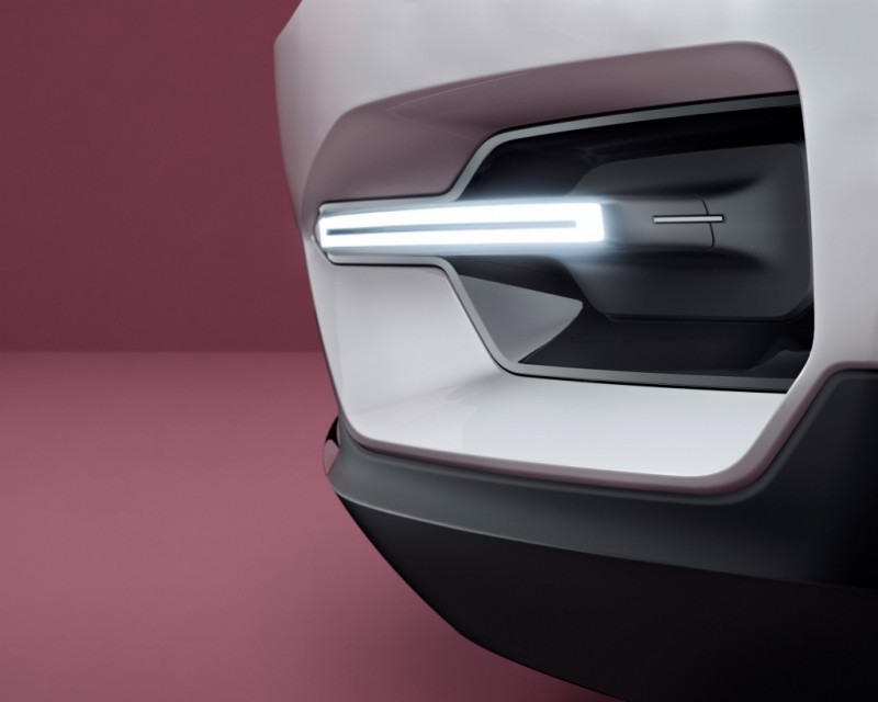 volvo-introduces-2017-s40-and-xc40-concepts6