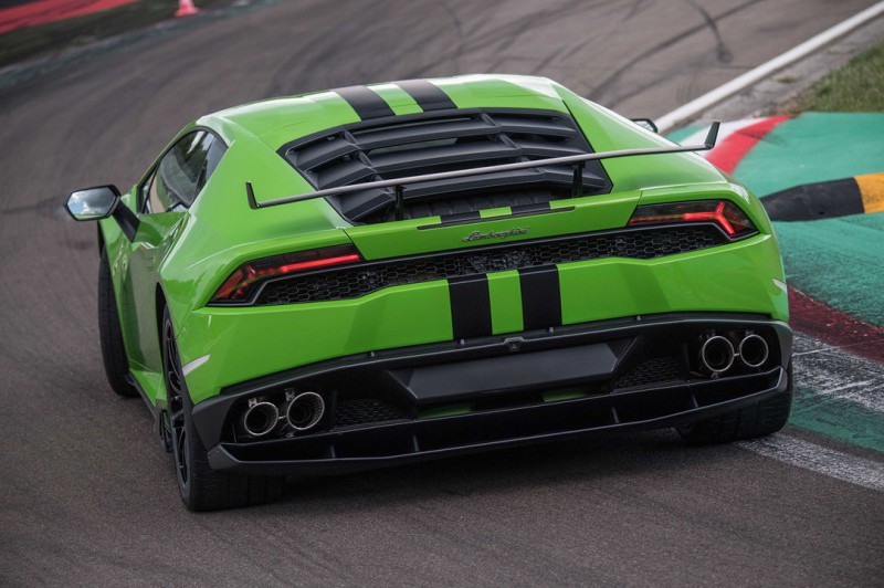 Lamborghini-Huracan-aerodynamic-kit-rear-end-02