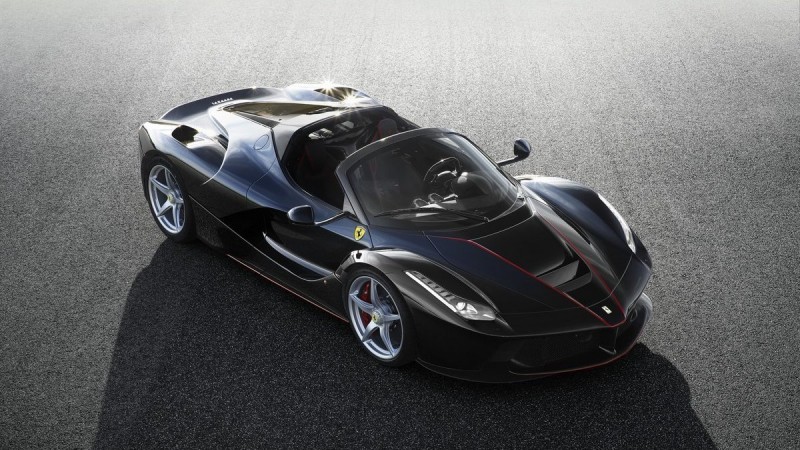 first-official-images-surface-of-sold-out-ferrari-laferrari-spider1