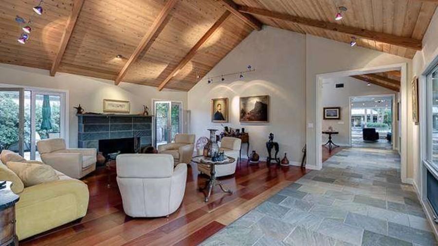 for-5m-meghan-trainer-buys-former-carriage-house-of-megan-fox-bing-crosby20