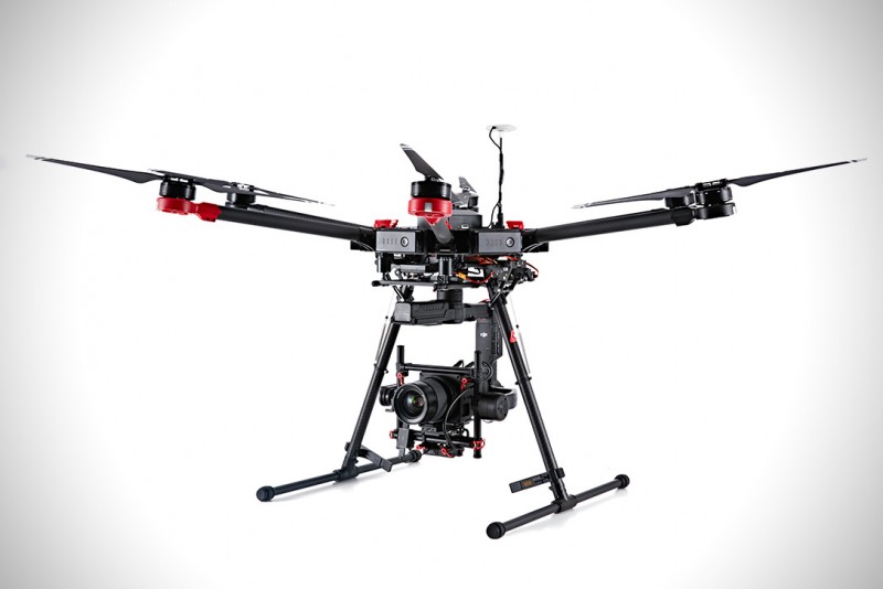 hasselblad-and-dji-team-up-for-26k-a5d-m600-drone3