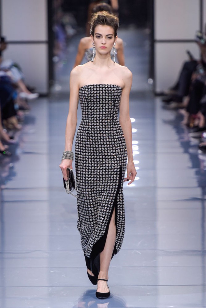 It’s All About the Houndstooth in Fall’s Armani Privé Couture Line ...