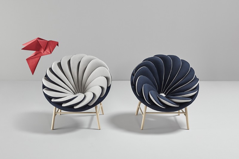 14-overlapping-pillows-give-missanas-quetzal-armchair-its-spiral-design2
