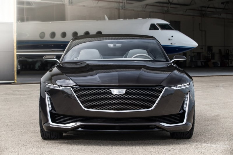 cadillacs-escala-concept-hints-at-the-future-of-american-luxury-cars14