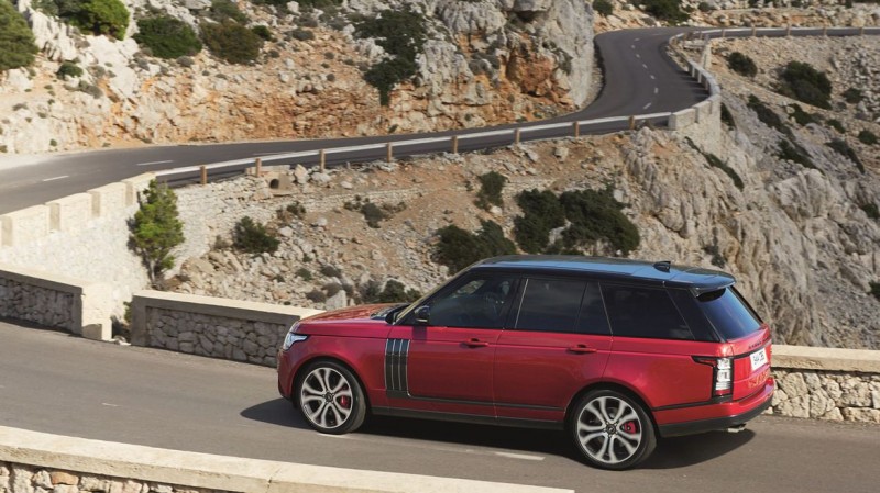 range-rovers-new-svautobiography-will-be-the-models-most-dynamic-edition-yet5