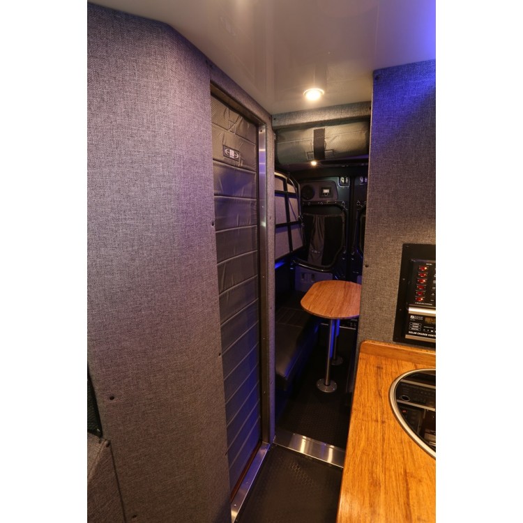 rb-components-sawtooth-adventure-van-04-is-a-glamper-made-from-a-mercedes-sprinter18