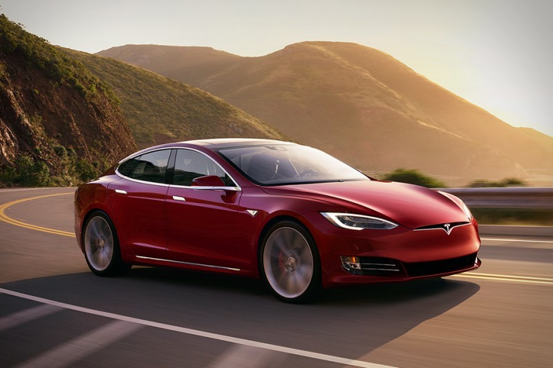 with-battery-upgrade-tesla-s-p100d-is-now-the-fastest-production-car-in-the-world5