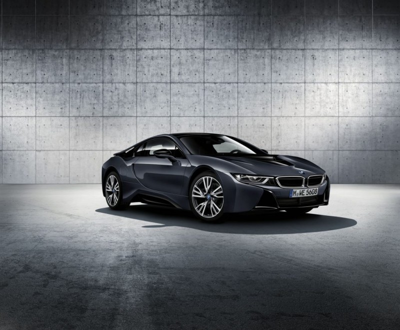 bmw-shows-off-protonic-silver-edition-i8-ahead-of-paris-motor-show-debut1