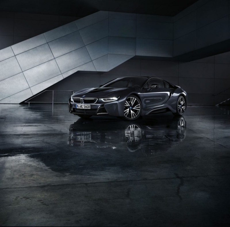 bmw-shows-off-protonic-silver-edition-i8-ahead-of-paris-motor-show-debut7